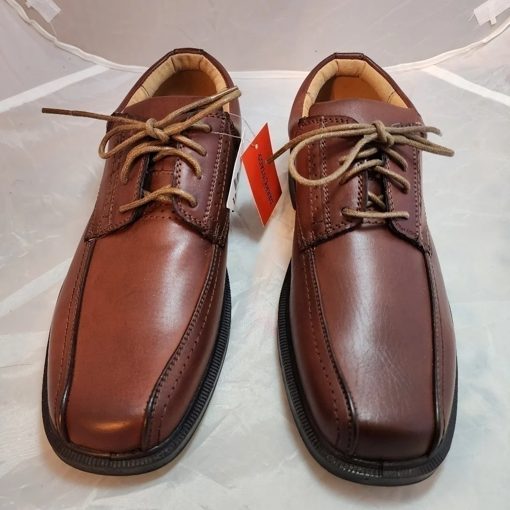 NWT Deer Stags Williamsburg Vega Men's 9.5 Dress Shoes Dark Maple Brown New
